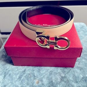 Ferragamo women reversible belt